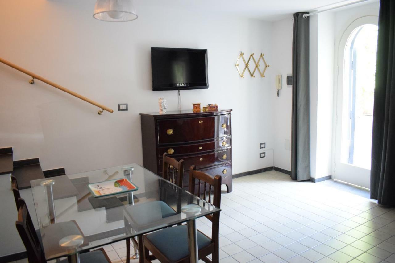 Camula Inn Apartament คาตาเนีย ภายนอก รูปภาพ