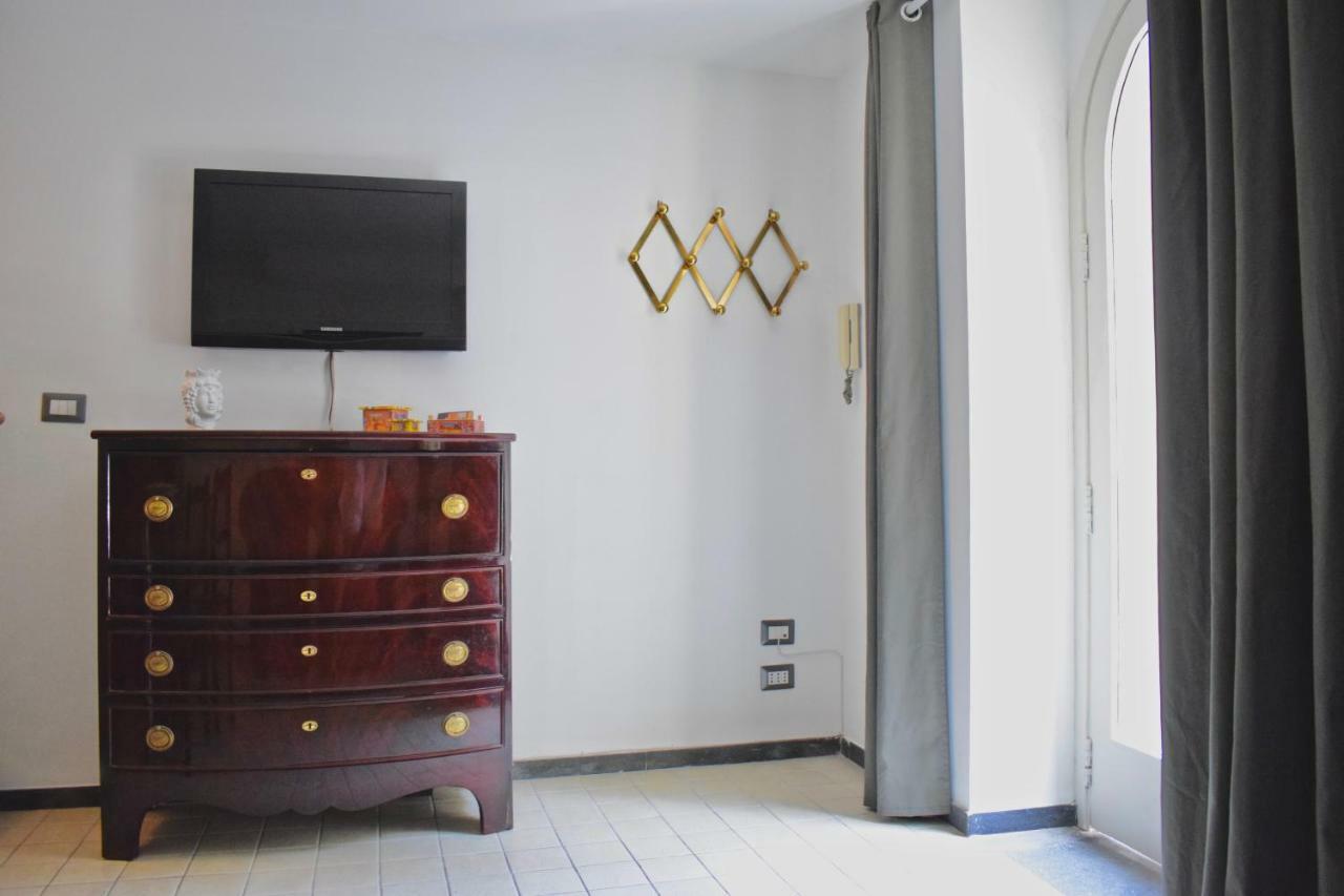 Camula Inn Apartament คาตาเนีย ภายนอก รูปภาพ